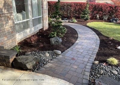 Paradise Landscaping Oregon - Sidewalk